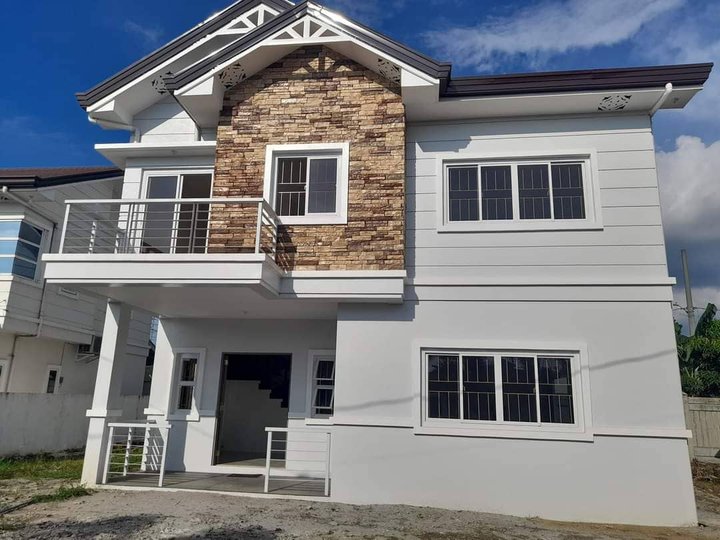 RFO 5-BEDROOM SINGLE DETACHED HOUSE FOR SALE IN MALOLOS BULACAN