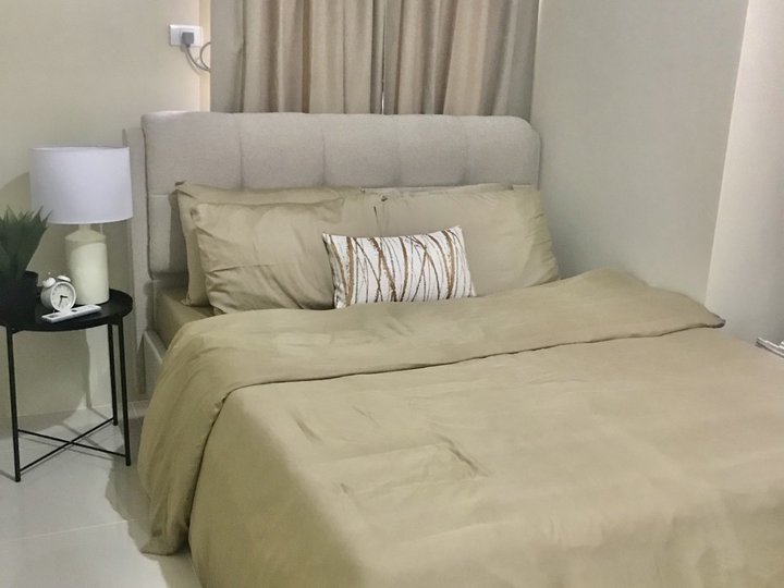 55.00 sqm 2-bedroom Condo For Sale in BGC / Bonifacio Global City / The Fort / Fort Bonifacio Taguig