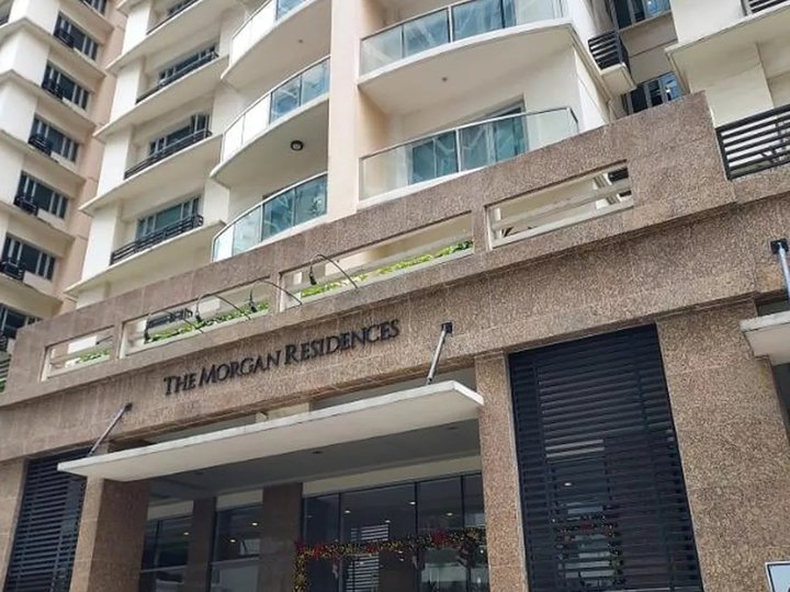 SALE: 25 sqm Studio Condo at Morgan Suites McKinley, Taguig City
