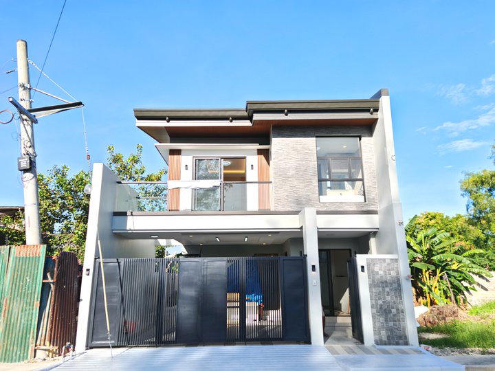 4 bedrooms single attached house and lot for sale in greenwoods pasig city