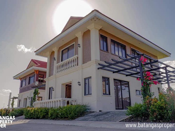 Classic and Elegant House and Lot in Lipa CityBatangas