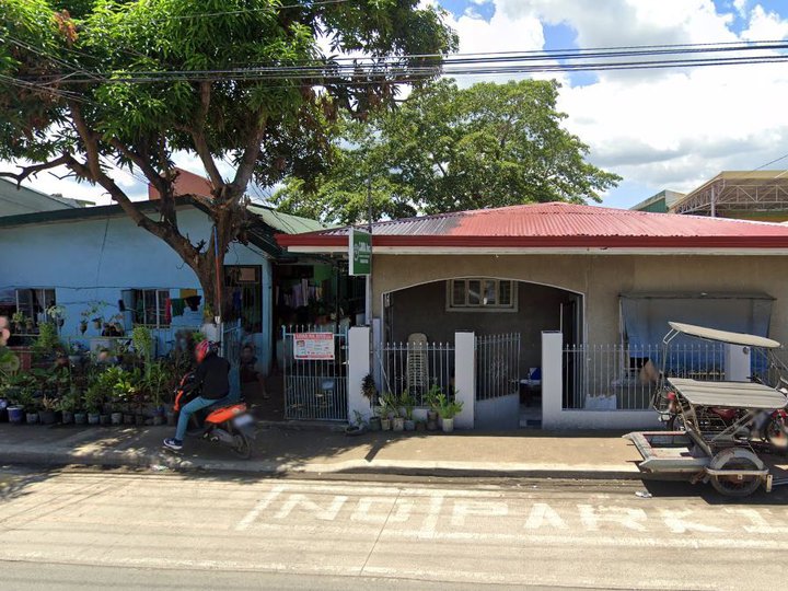 For sale House and lot Commercial area Nasugbu Batangas