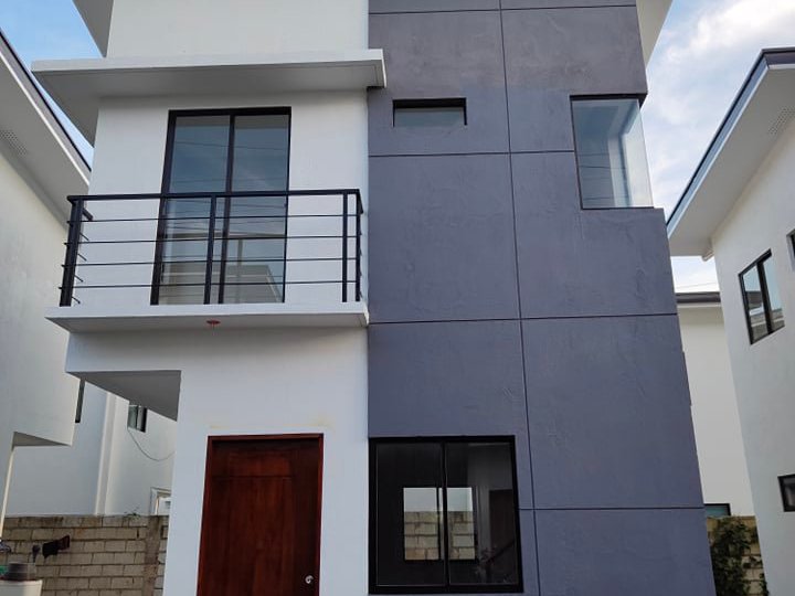 3-bedroom Single Detached House For Rent in Danao Cebu