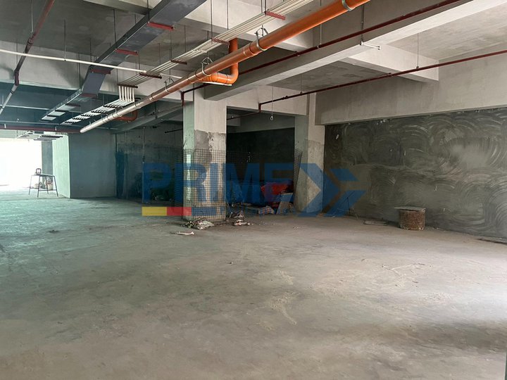 Commercial Space in Quezon City - For Lease