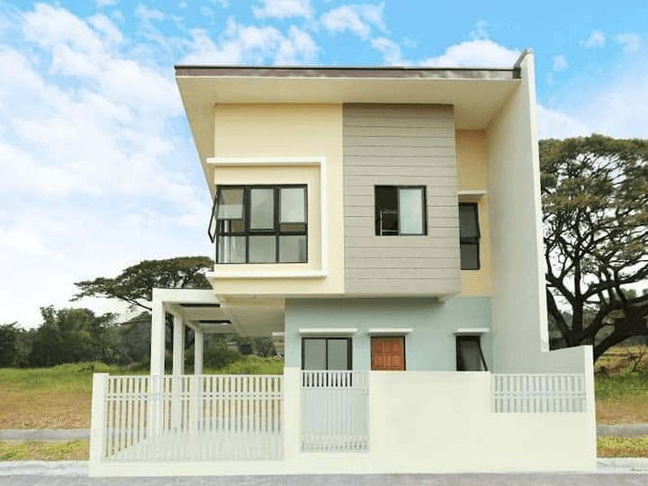 3-bedroom Single Attached House for Sale in Sta.Maria