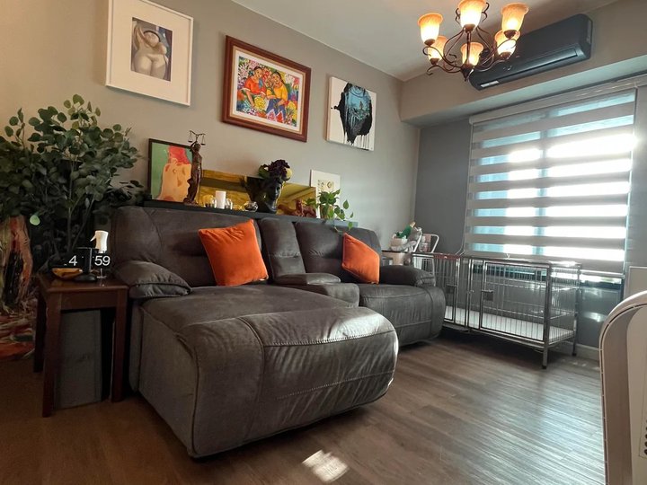 SALE: 1 BR + Parking at One Rockwell Makati East Tower