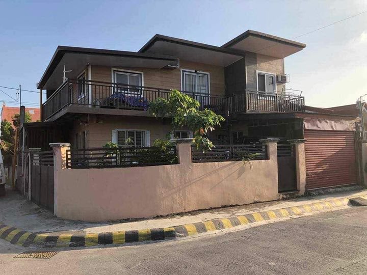 Corner lot House for Sale in Jubilation Binan Laguna