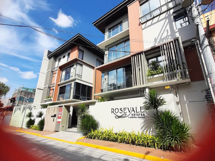 READY FOR OCCUPANCY 4-bedroom Luxury Townhouse End unit in Manila