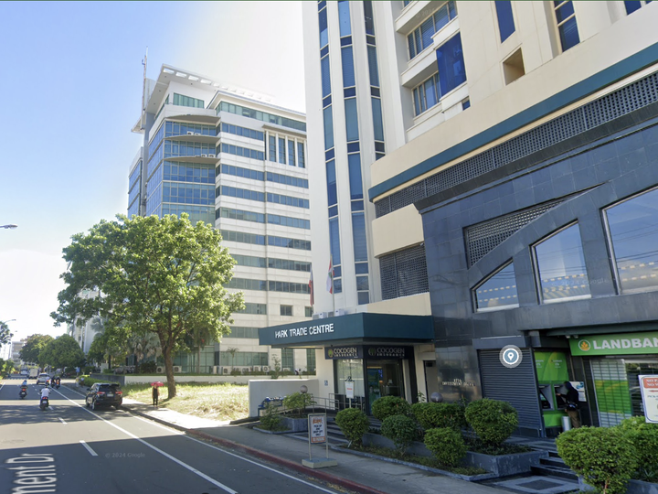 107 sqm Office Space For Rent in Alabang Muntinlupa, Park Trade Centre Investment Drive