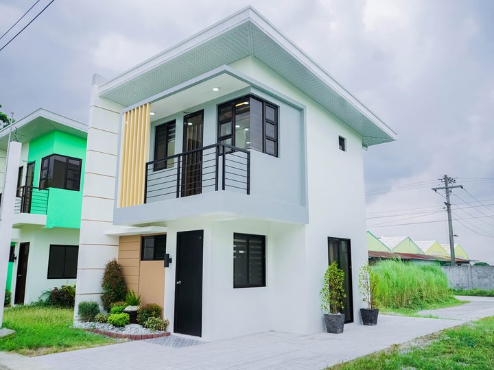 2-bedroom Single Attached House For Sale in Clark Pampanga