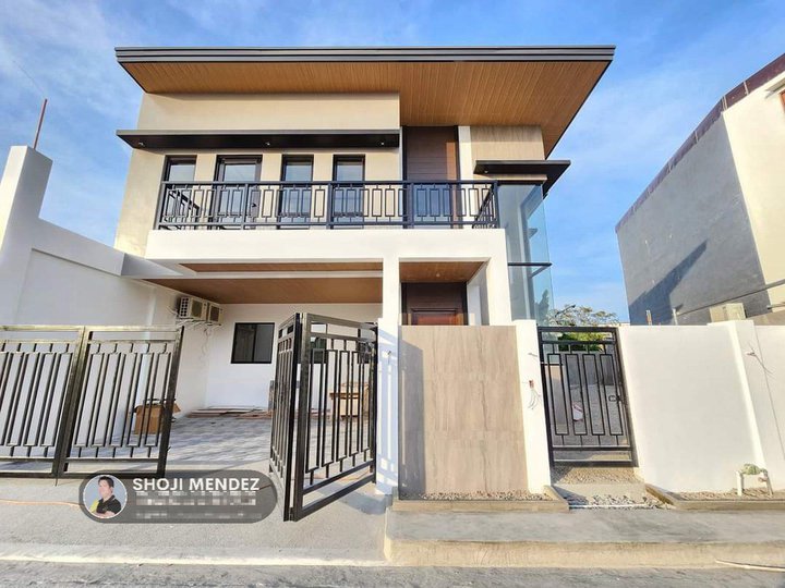5 Bedroom Single Attached House and Lot For Sale in Pasig Metro Manila