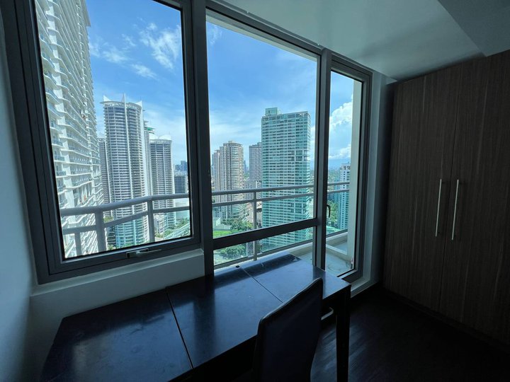 Furnished 2BR Condo for Sale in Acqua Private Residences Mandaluyong