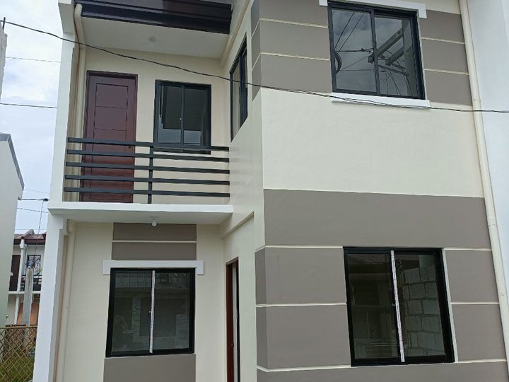2-bedroom Townhouse For Sale Ready for occupancy 5% spot cash dp only