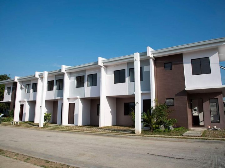 Pre-selling 3 BR Townhouse in Amaia Series Novaliches Quezon City
