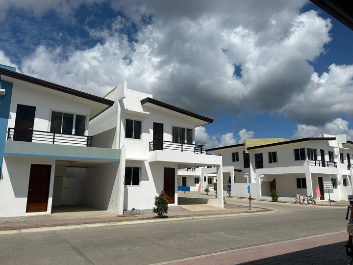 3 Bedrooms 2 Toilet and Bath For Sale In Lipa City Thru Pag Ibig Financing!