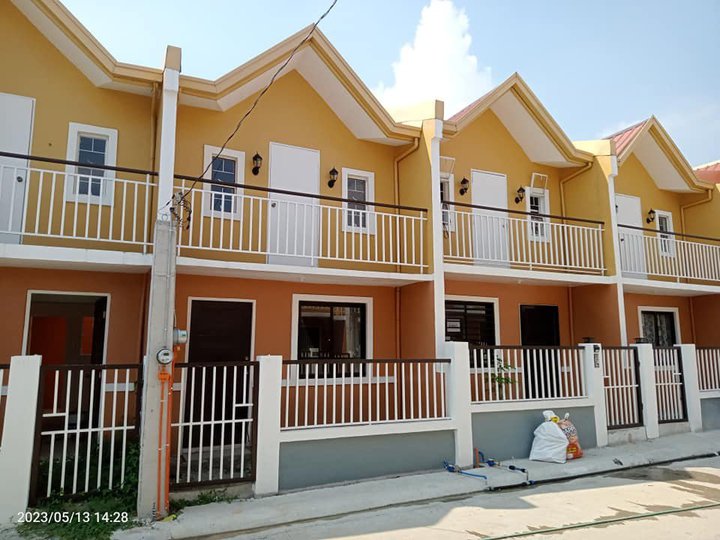 2-bedroom Townhouse For Sale in Santa Maria Bulacan