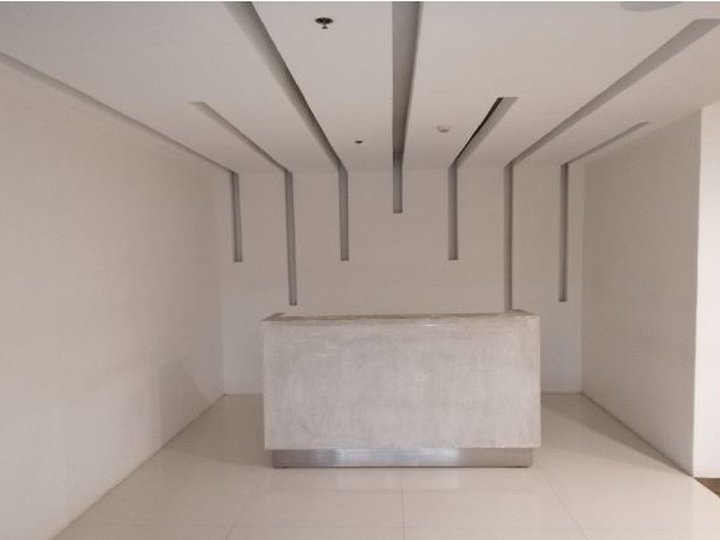 Semi-fitted Office Space Rent Lease BGC