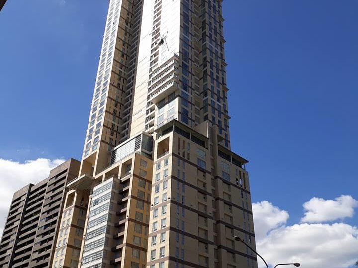 Condo Unit Penthouse For Sale Discovery Primea Ayala Makati