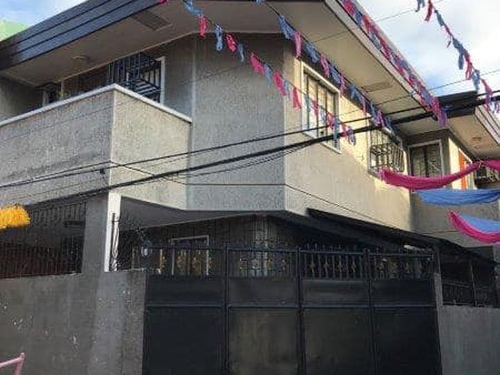 Newly renovated house near Arnaiz Avenue Makati