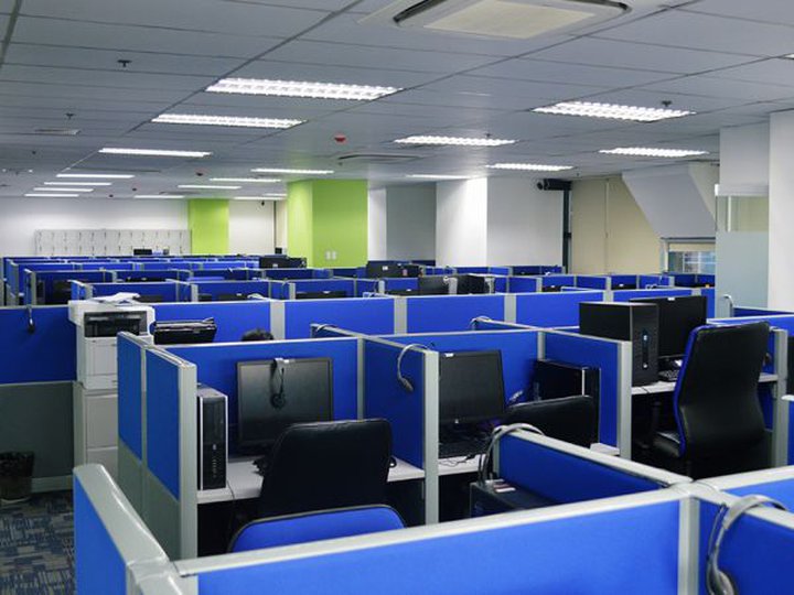 PEZA Fully Furnished Office Seat Lease Facility Ortigas Manila