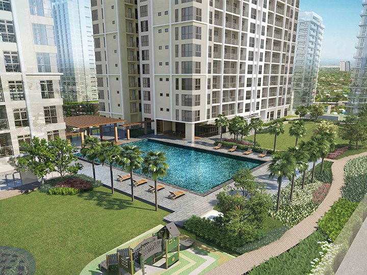 2 Bedroom with Pool view Condo for Sale in Lattice at Parklinks Pasig