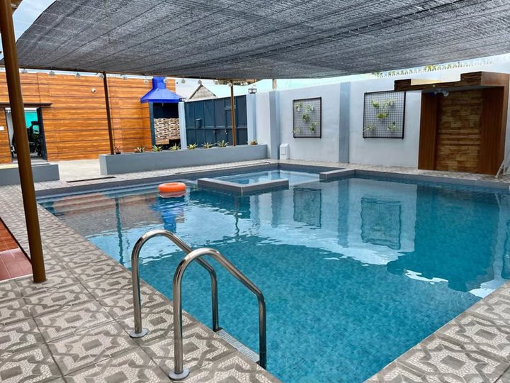 RESIDENTIAL HOUSE & LOT W/ SWIMMING POOL