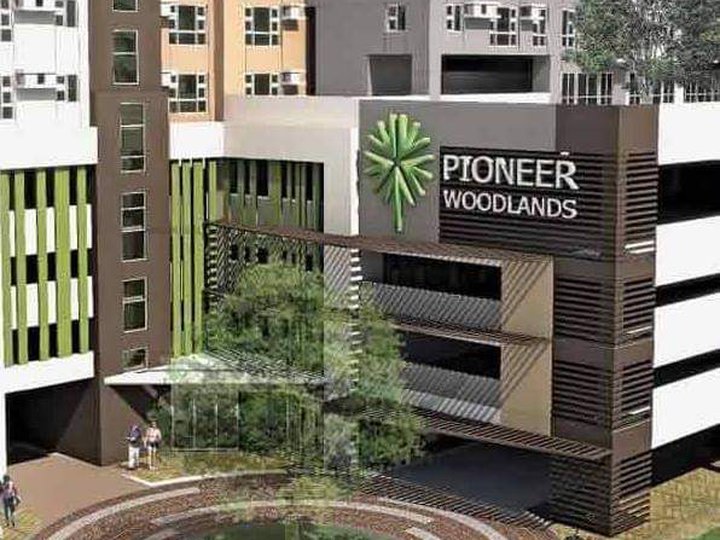 2br-patio rent to own along Edsa Pioneer woodlands Mandaluyong