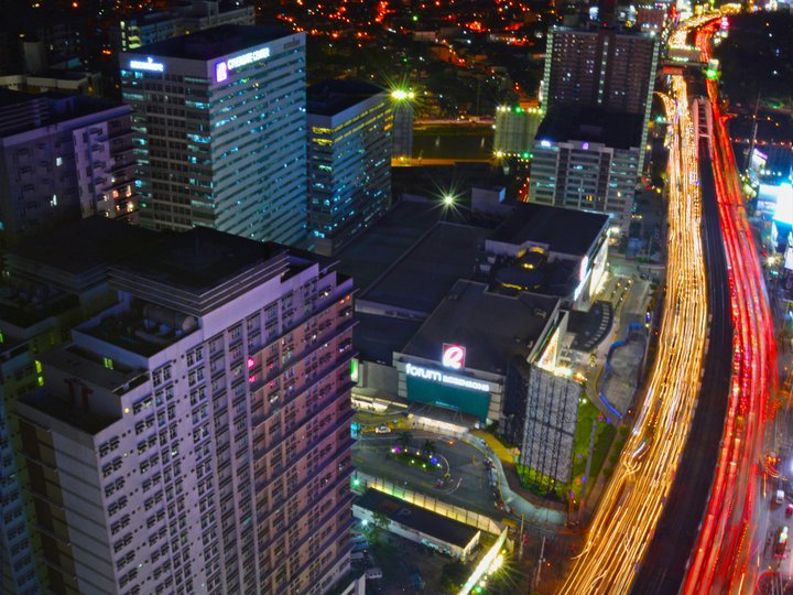 Brand New Condo near Makati for Sale 2BR Corner Unit 50SQM