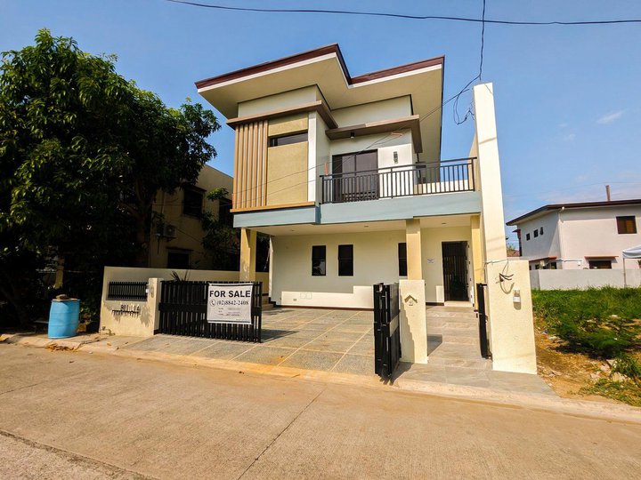 Grand Parkplace 4-bedroom Ready for Occupancy Single Detached House & Lot For Sale in Imus Cavite