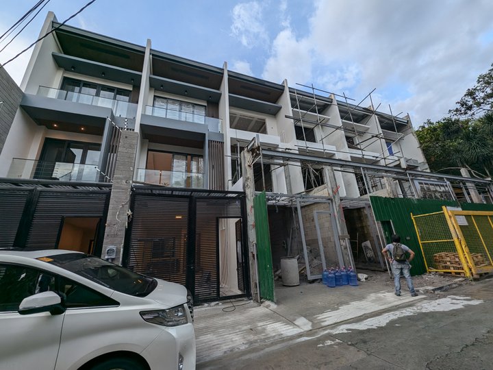 Modern Pre-selling Brand New Townhouse in Mandaluyong For Sale