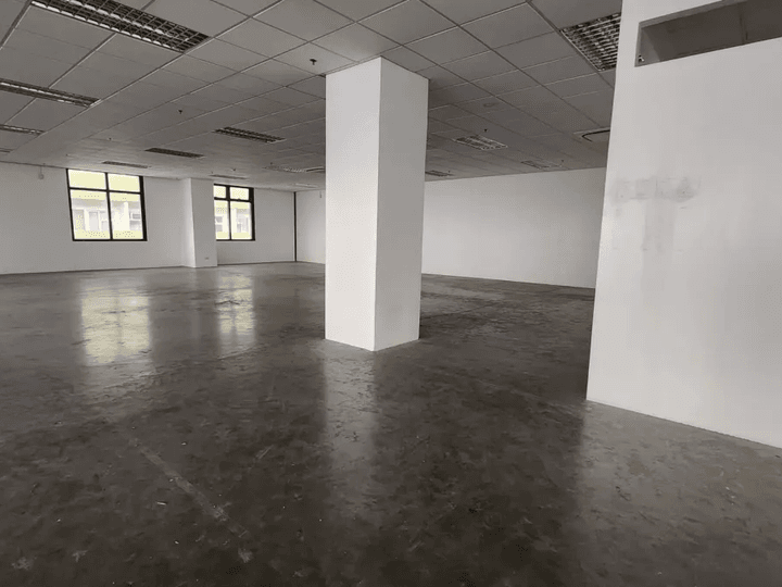 Office Space Rent Lease Quezon City 1000sqm Warm Shell