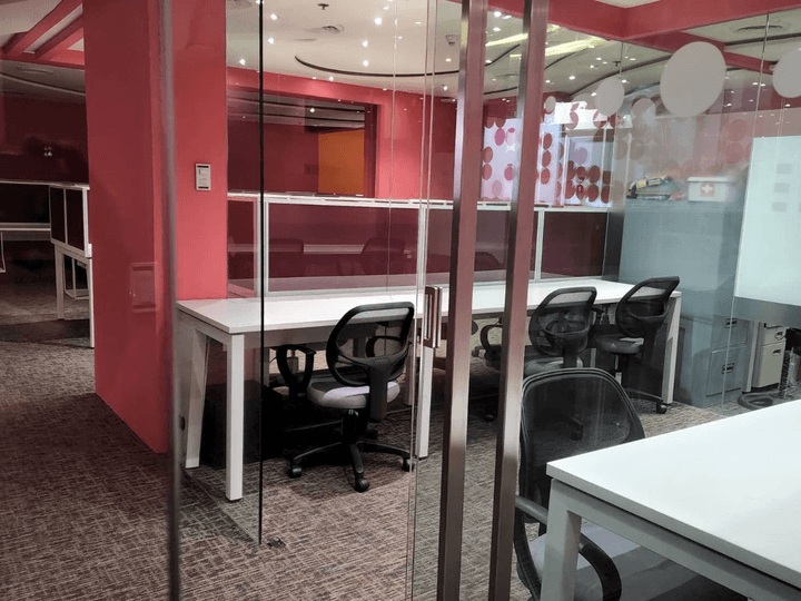 Plug and Play Office Space Lease Rent Quezon City 150 seats