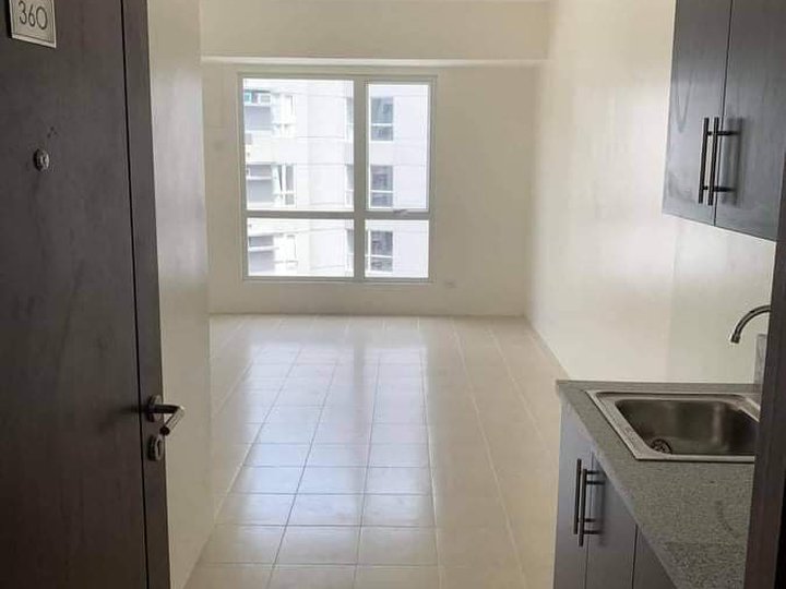 Studio 13K Monthly NO Dp Preselling Condo for Sale in Mandaluyong