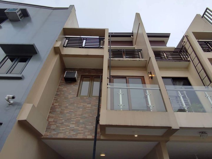 Ready for Occupancy Brand new Townhouse in San Antonio Makati City