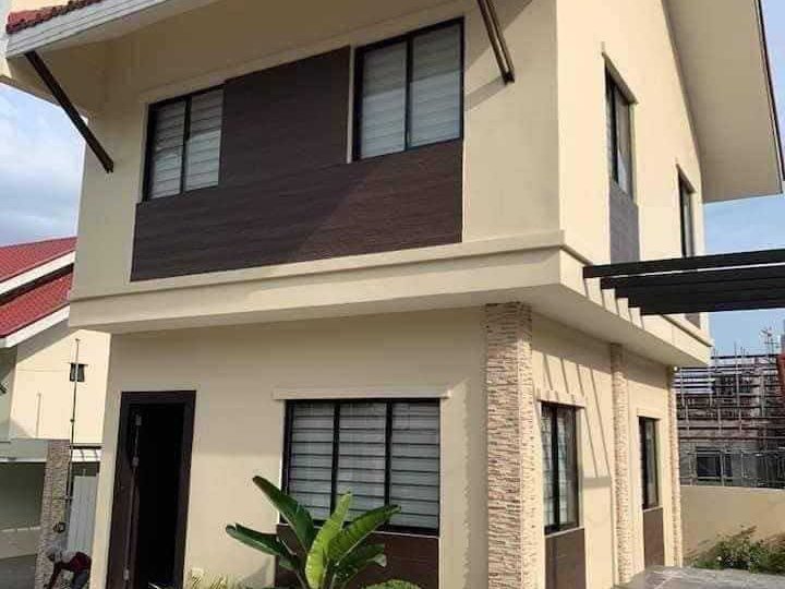 3-bedroom Single Attached House For Sale in Minglanilla Cebu