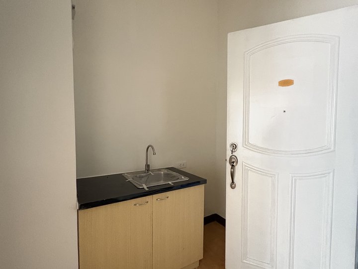 Ready For Occupancy Discounted 40sqm 1bedroom Loft Type Residential Condo Rent-to-own thru Pag-IBIG