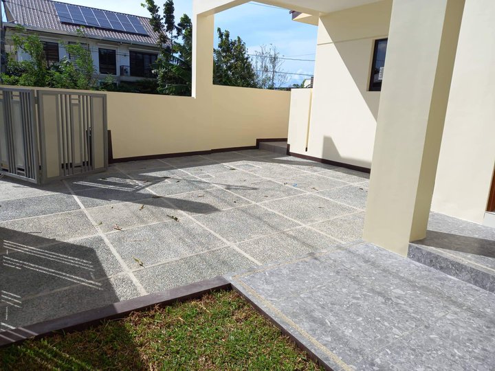 HOUSE AND LOT FOR SALE IN DASMARINAS CAVITE