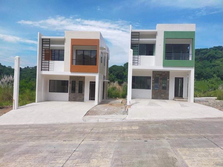 3 bedroom Single Attached House and Lot For Sale in Antipolo
