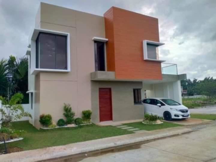 For Assume 4-bedroom Single-Attached House & Lot for Sale in The Preston, Liloan, Cebu Philippines