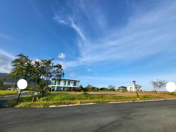 Sycamore Hieghts Midlands Tagaytay Highlands lot for sale