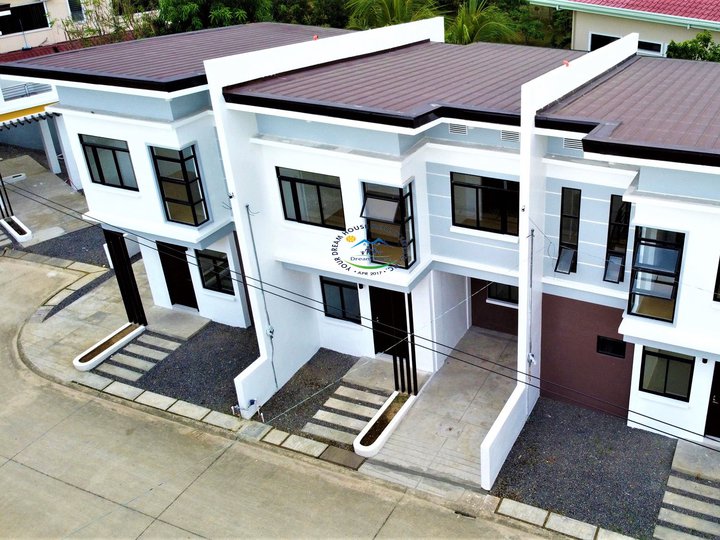 PRE-SELLING & READY FOR OCCUPANCY: 3-bedroom Townhouse for Sale in Estaka, Tunghaan, Minglanilla