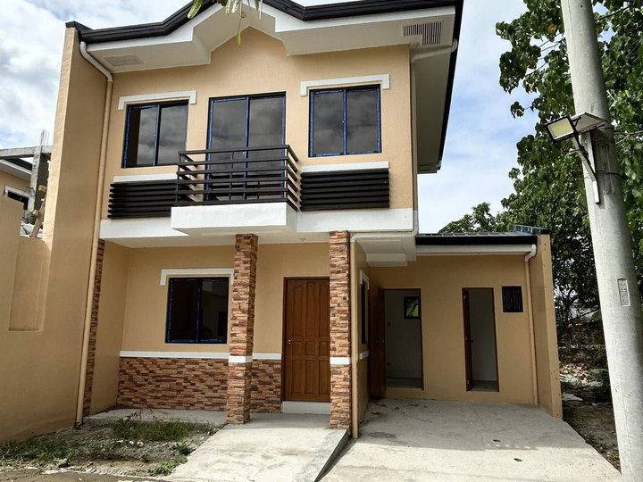 RFO Single Attached House in Dasmarinas, Cavite