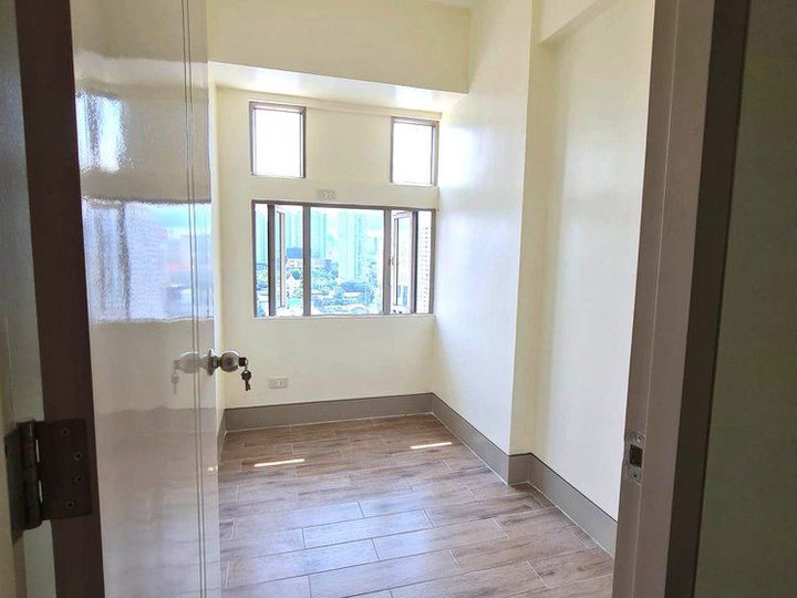 Affordable condo 2 Bedroom RENT TO OWN 30K MONTHLY in San Juan near Greenhills, Cubao, U-belt