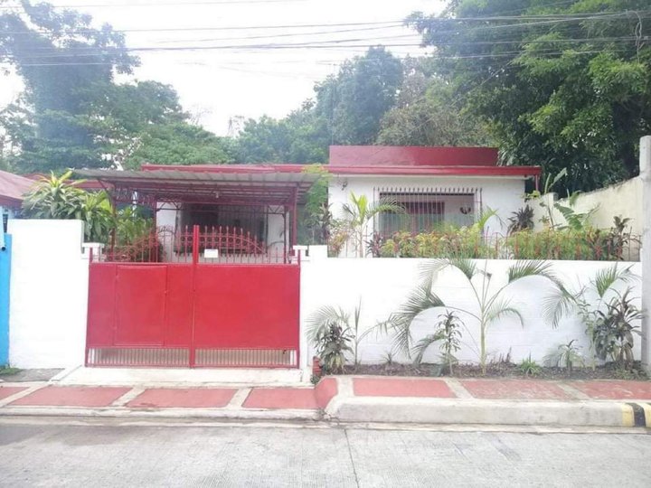 3-bedroom Single Detached House For Sale in Quezon City / QC
