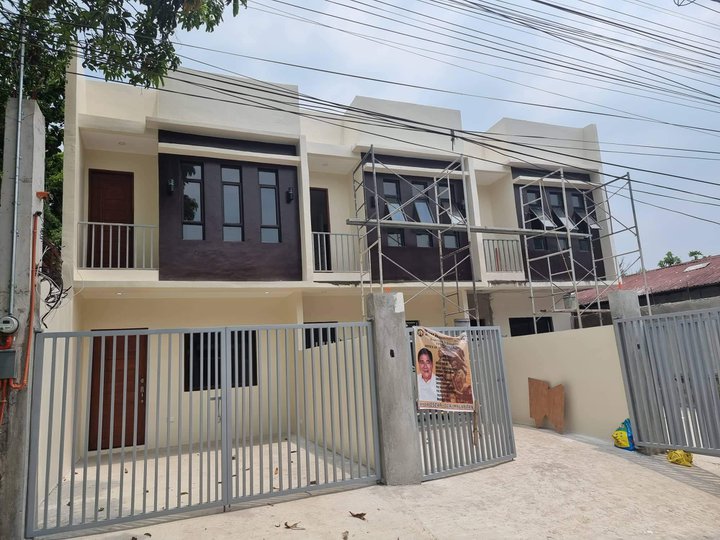 Modern Townhouse in Caloocan City for Sale
