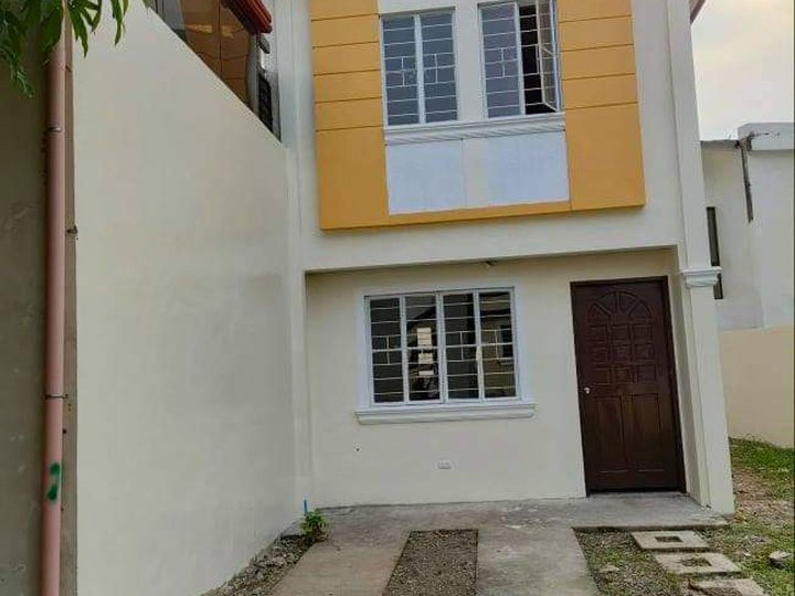 3-bedroom RFO Townhouse For Sale in North Caloocan