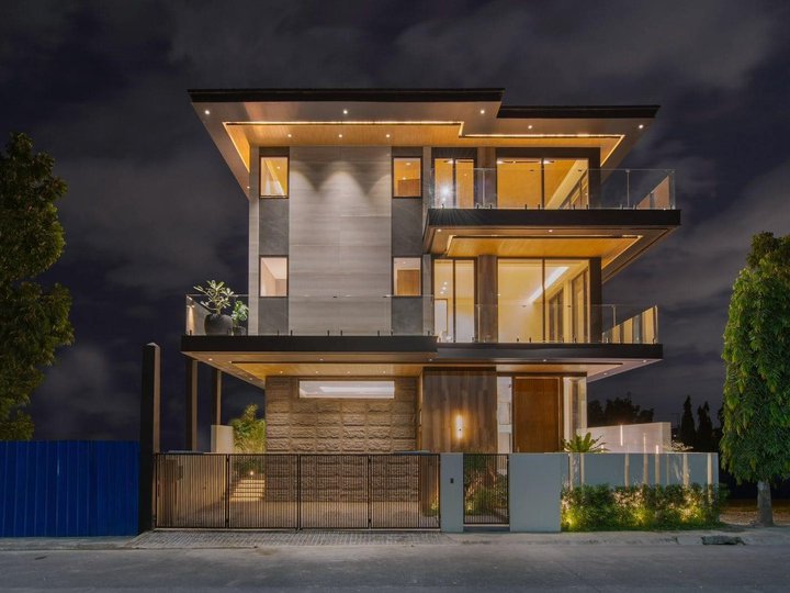 Tivoli Royale House and Lot for sale Brand New [House and Lot 🏘️