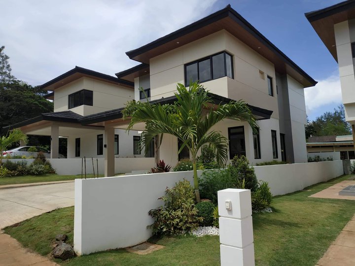 4-bedroom Single Detached House For Sale in Antipolo Rizal