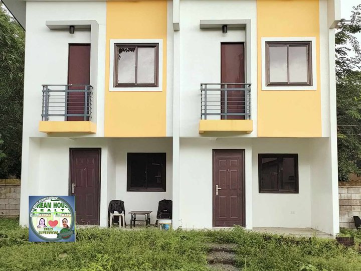 Affordable 2Bedrooms Townhouse Complete Furnished