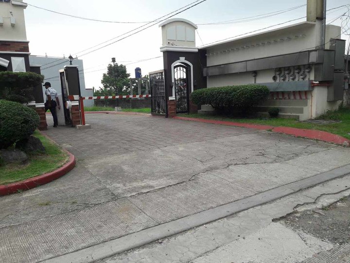 120sqm Residential Lot For sale in Amadeo Cavite